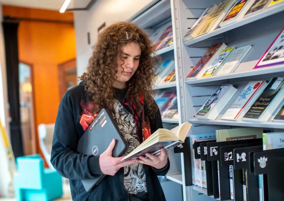 Bibliotheek | Huis 73